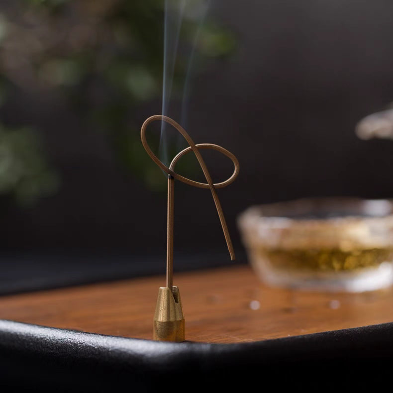 Learn the 15-Minute 'Sleep Anchor' Neuro-Olfactory Protocol